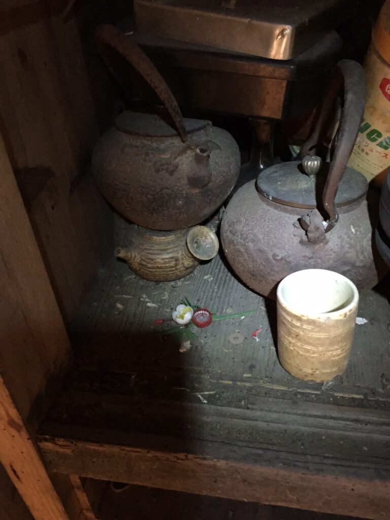 亀文堂鉄瓶買取